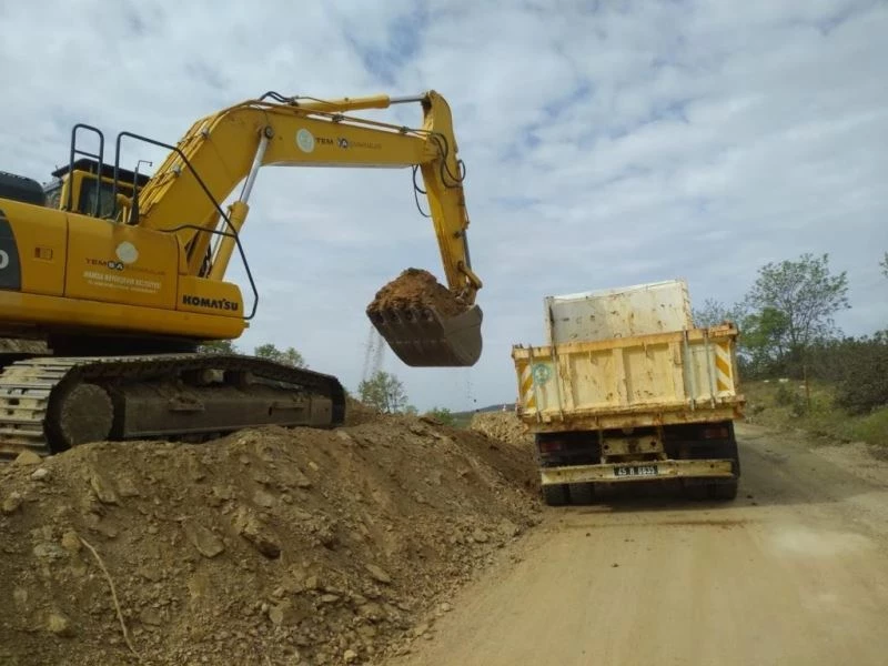 Tehlikeli virajlarda yollar genişletiliyor
