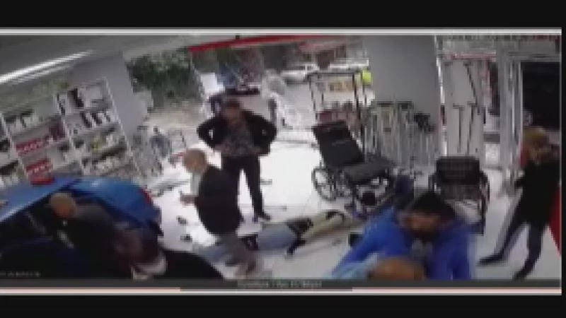 Direksiyonda kalp krizi geçirip medikale giren sürücü yaşam mücadelesini kaybetti
