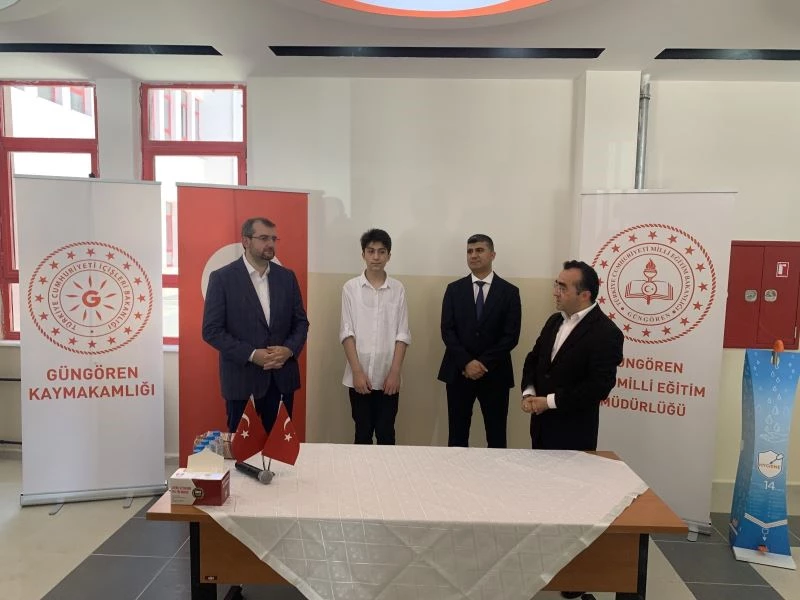 LGS’den tam puan alan Güngörenli  öğrenciye tablet ve hediye çeki
