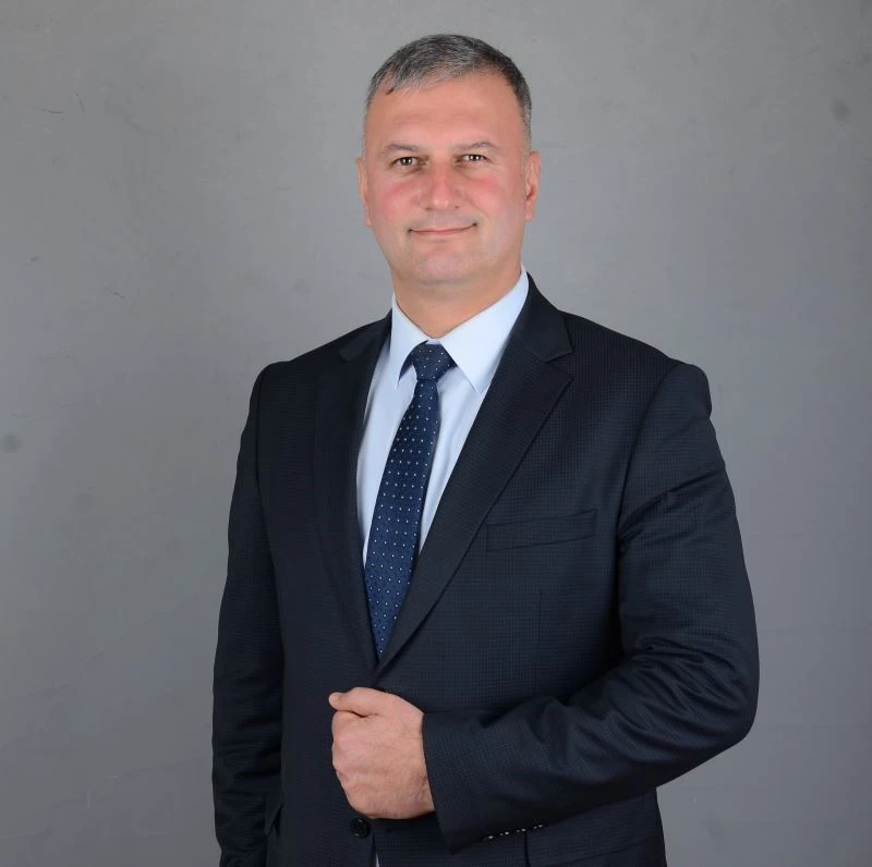 Karataş’tan gri pasaportla yurt dışına çıkan 30 kişiden 20’si dönmedi
