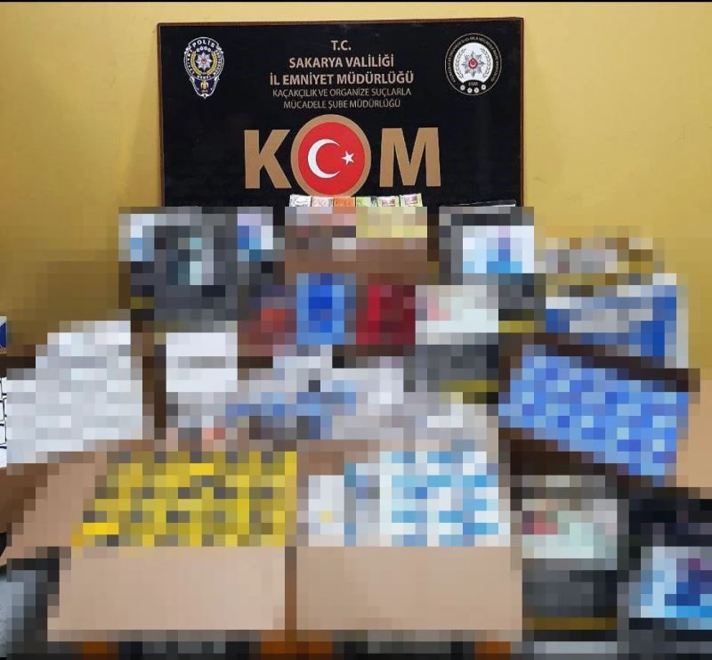 Sakarya’da 9 bin 530 litre akaryakıt ve 68 bin 400 adet makaron ele geçirildi
