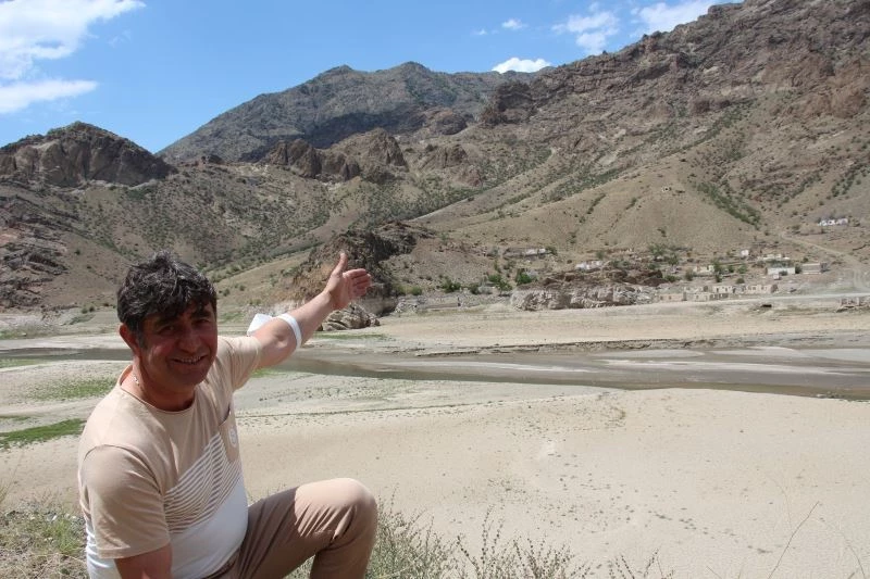 Ayvalı Barajında su seviyesi düştü
