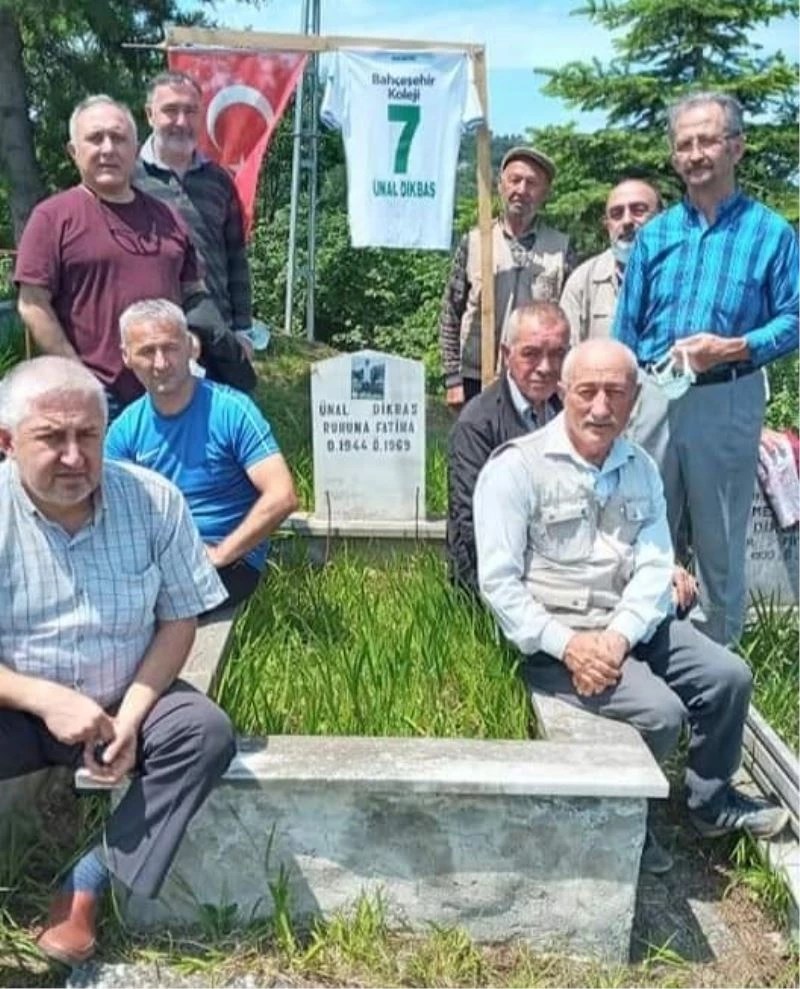 Giresunspor’un ilk Süper Lig’e yükseldiği yıl hayatını kaybetmişti, mezarı başında anıldı
