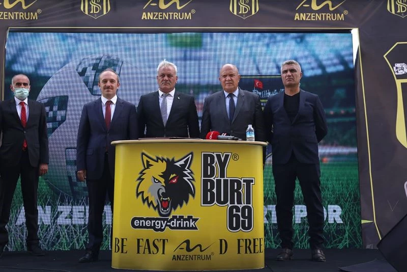 AN Zentrum Bayburtspor’a sponsor oldu
