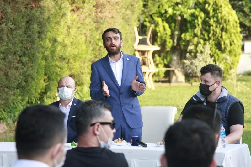 Orhangazili Bursasporlular’dan Adanur’a kutlama
