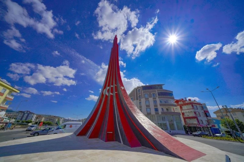 Şifalı Köprülü Kavşağına, ‘Türkiye-Azerbaycan Kardeşi Anıtı’
