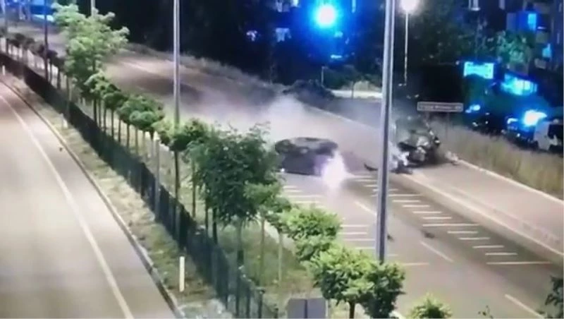 Polis memurunun şehit olduğu kaza MOBESE kamerasına yansıdı
