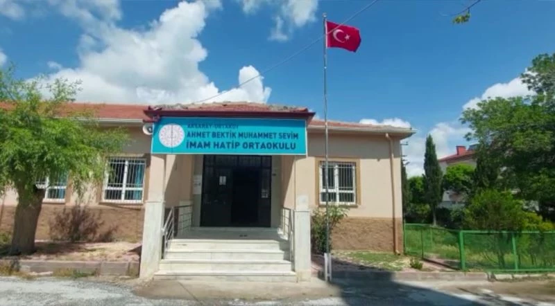 Aynı kaderi paylaşan çocukların ismi okullarına verildi
