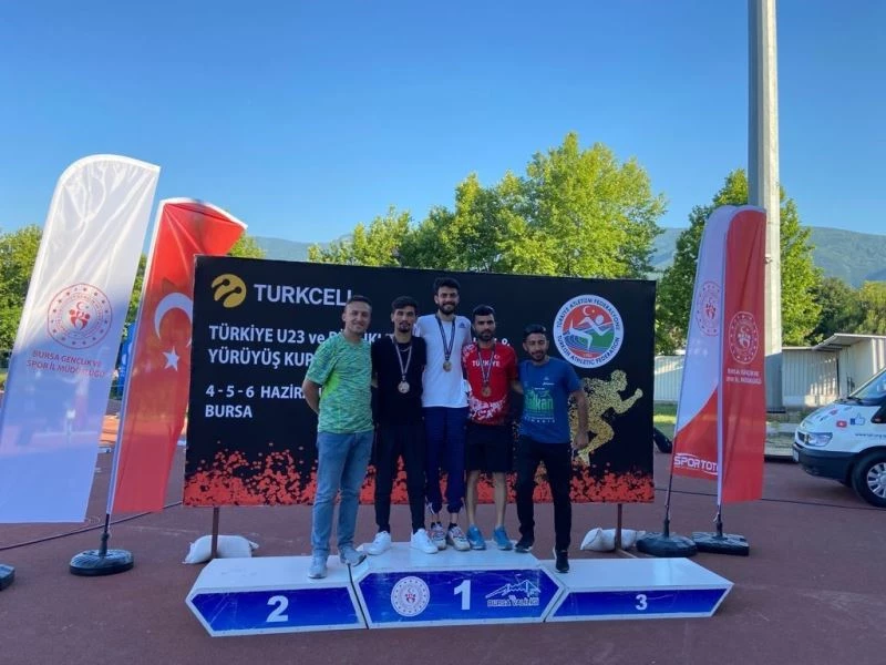 Darıca’nın spordaki başarısı sürüyor
