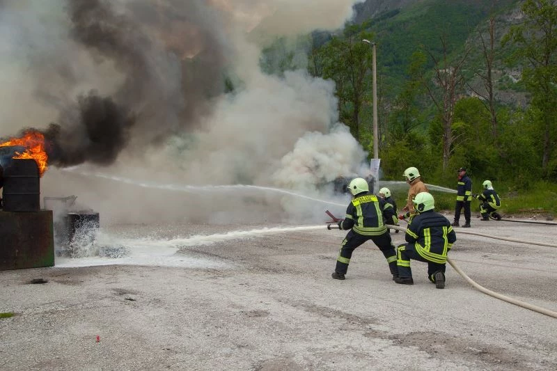 Konya İtfaiyesi’nden Karadağlı itfaiyecilere eğitim
