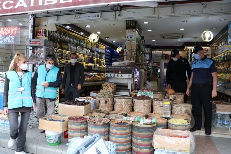 Sultanbeyli’de kademeli normalleşme döneminde de denetimler aralıksız devam ediyor
