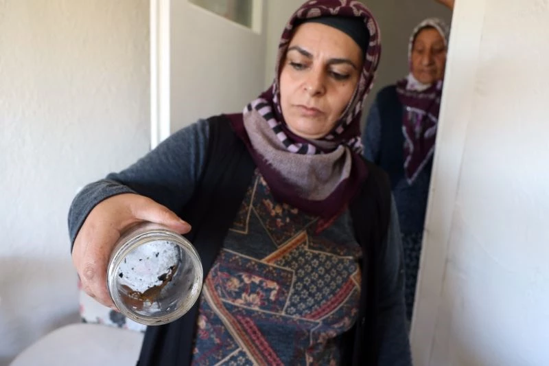 Evlerini akrepler bastı, hayatları kabusa döndü
