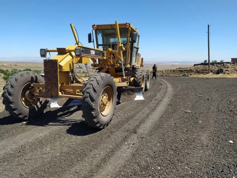 Bağlar Belediyesi’nden Karacadağ Yaylalarına yol hizmeti
