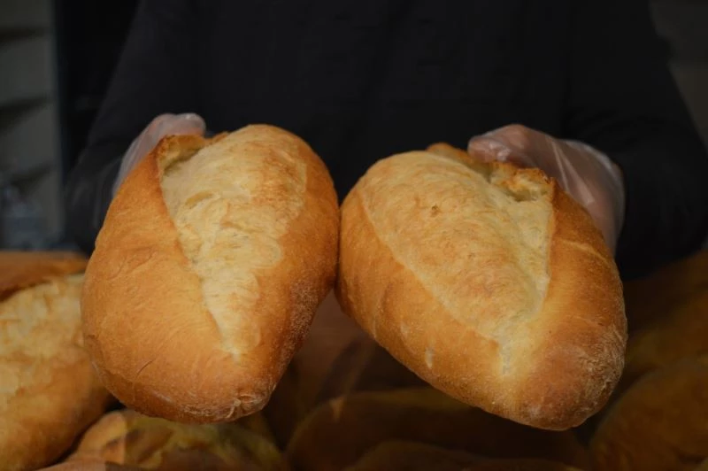 Eskişehir’de ekmeğe yapılan zamma tepkiler sürüyor
