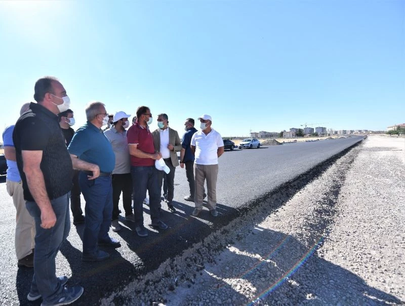 Diyarbakır Valisi Karaloğlu, yeni bulvar ve bağlantı yollarını inceledi
