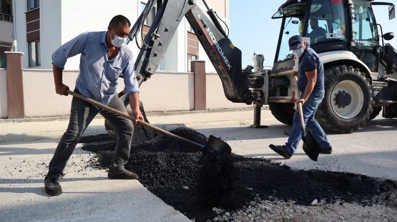 Enerji Bakanlığından 500 ton bitüm hibesi

