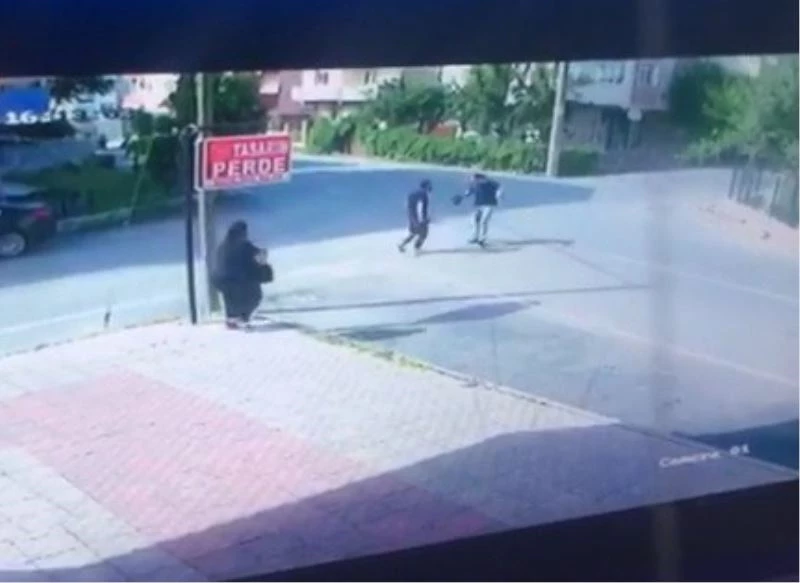 Komşuların kavgası kanlı bitti
