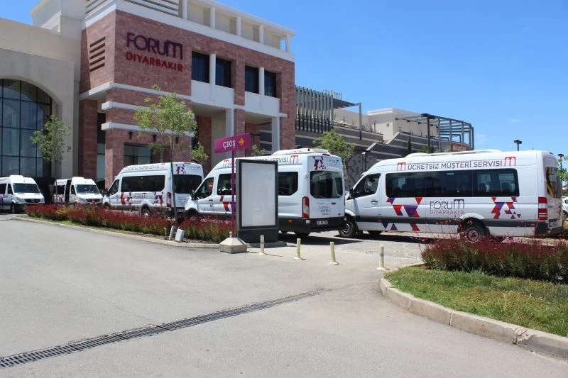 Bileğine güvenen babalar Forum Diyarbakır’da yarışacak
