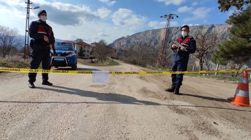 Erzincan’ın Kemah ilçesinde mezra karantinaya alındı
