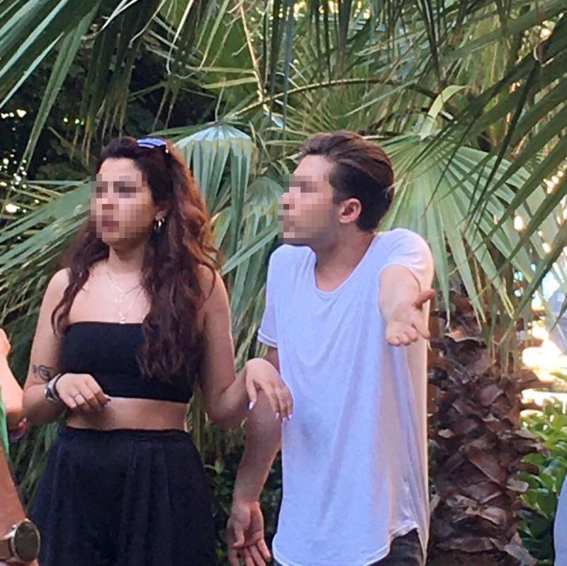 Nişantaşı’nda başörtülü akademisyene yumruklu saldırı
