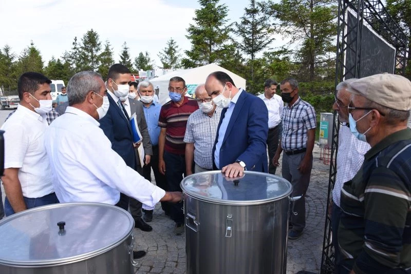 Konya Büyükşehir’den modern arıcılığa destek
