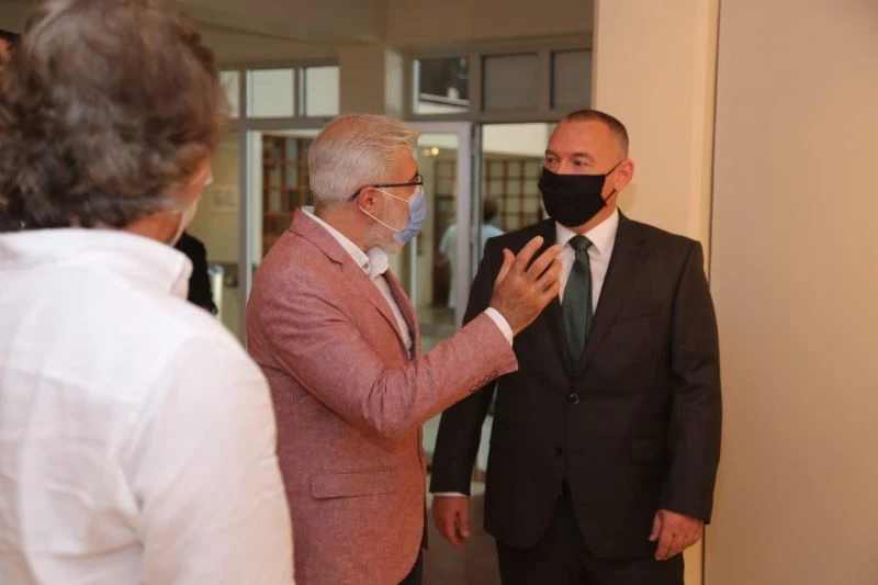 Küçükçekmece’de “Tuna-Tarihle Akan Nehir” sergisi açıldı
