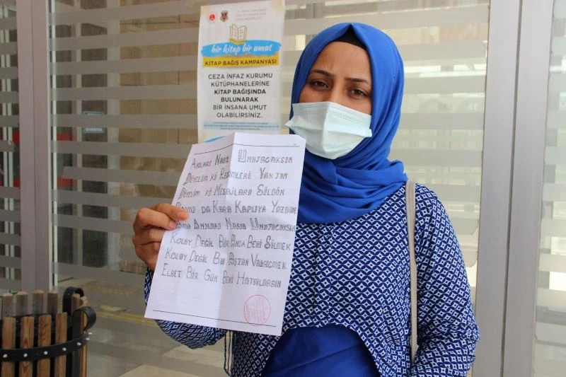 Boğazını kestiği eşine cezaevinden aşk mektupları gönderdi
