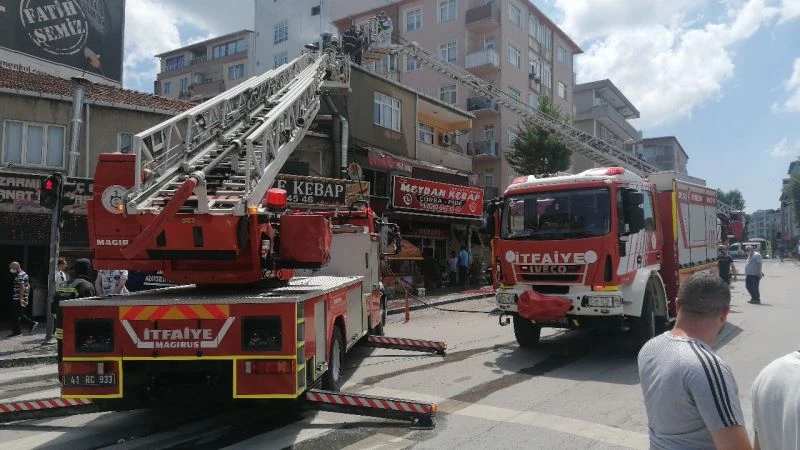 Devraldığı lokantanın tabelasını bile değiştiremeden yangın çıktı
