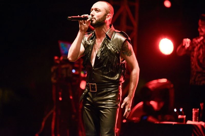 Antik tiyatroda konserler Mabel Matiz’le başladı
