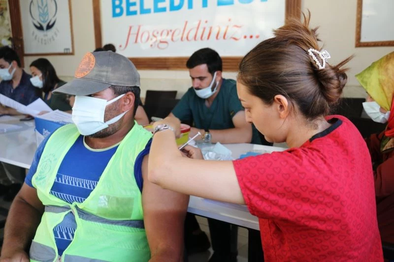 Sınırın sıfır noktasında aşı seferberliği
