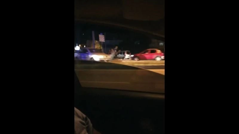 Bursa’da bisikletle seyir halindeyken otomobil çarptı, karşı şeride uçarak ağır yaralandı
