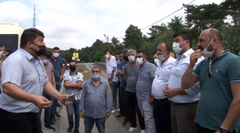 Arnavutköy’de onlarca minibüs kontak kapattı
