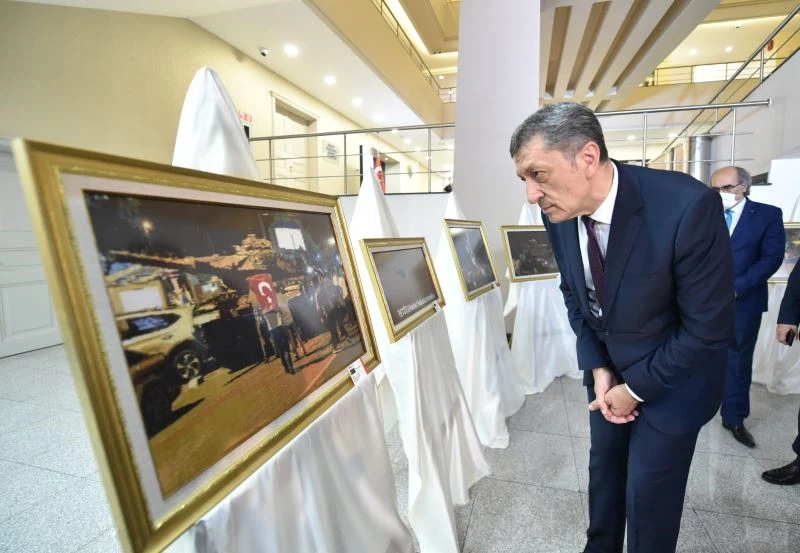 Bakan Selçuk: “15 Temmuz tarihimizde bir kırılma noktasıdır”
