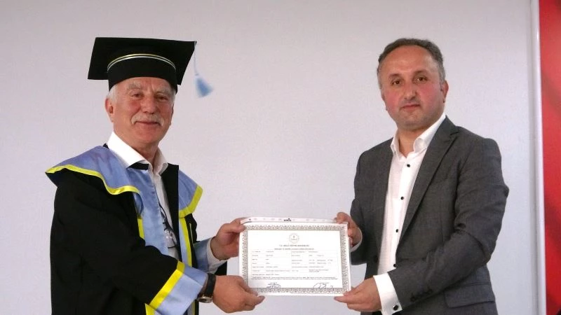 Okumanın yaşı yok: 40 yıllık hayalleri gerçek oldu
