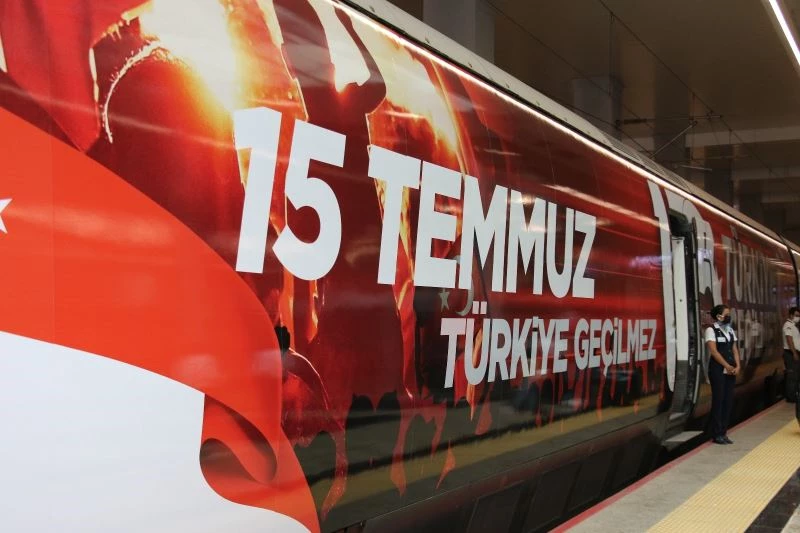15 Temmuz görseli giydirilen Yüksek Hızlı Tren İstanbul’a uğurlandı
