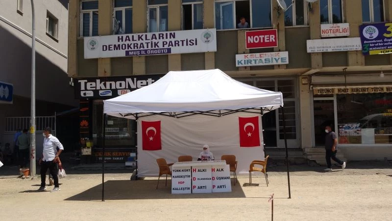 Muşlu anneden evlat nöbeti
