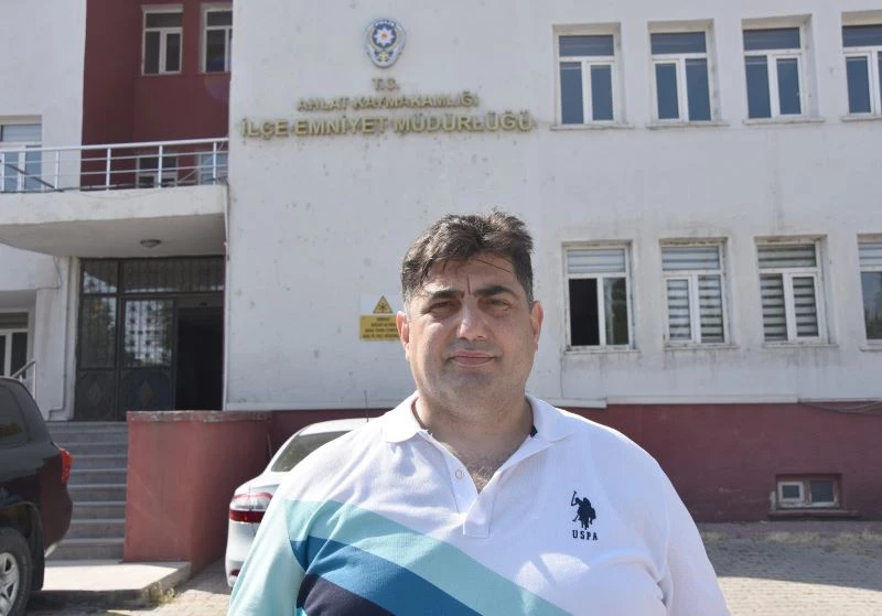 15 Temmuz gazisi komiser karnındaki mermi parçasıyla yaşıyor
