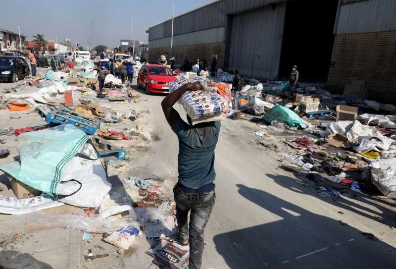 Güney Afrika’daki protestolarda can kaybı 117’ye yükseldi
