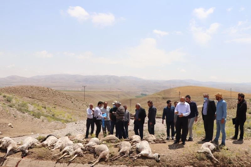 Başkale Kaymakamlığından sel açıklaması
