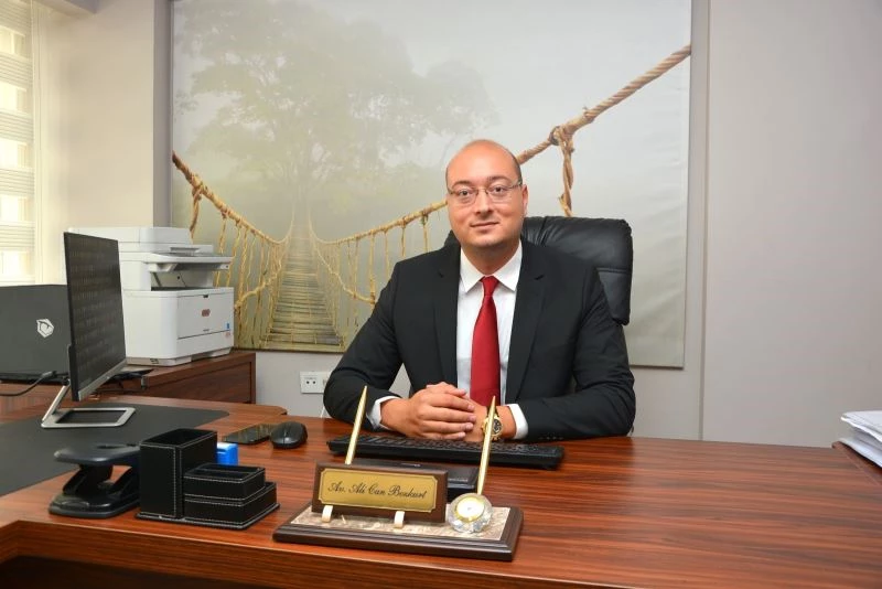 Ticari faaliyetlerde hukuk danışmanlığı önem taşıyor
