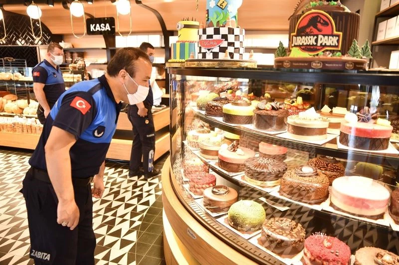 Bayram öncesi tatlı ve kuruyemiş satışı yapan işletmelerde denetim
