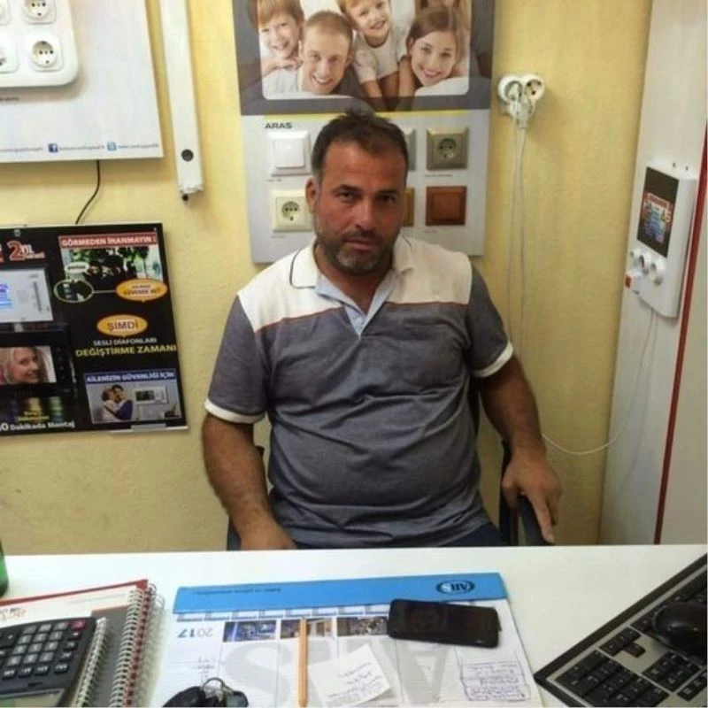 Elektrik teline demir ile değen işçi hayatını kaybetti
