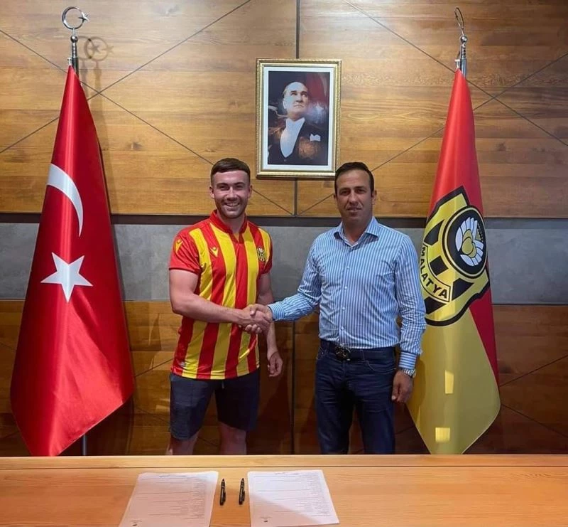 Yeni Malatyaspor, Stevie Mallan ile 2 yıllık sözleşme imzaladı
