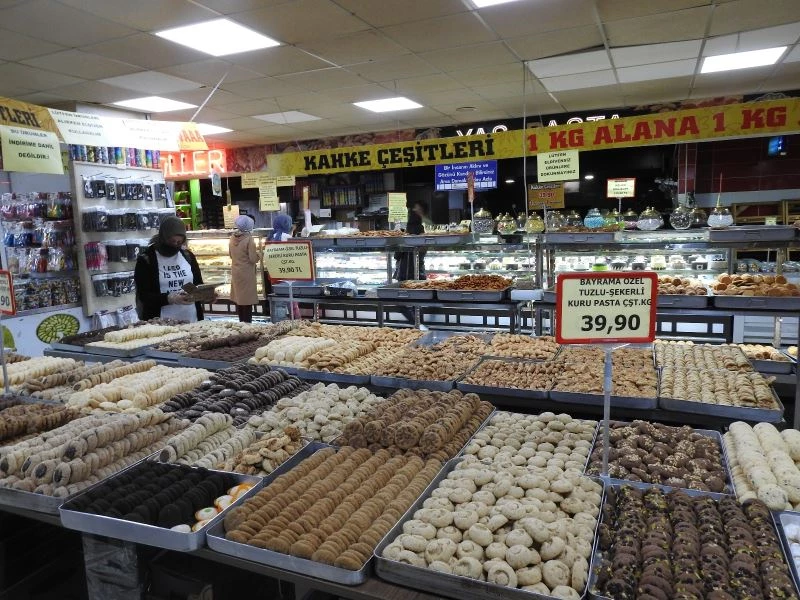 Bayram öncesinde kuru pastaya talep arttı
