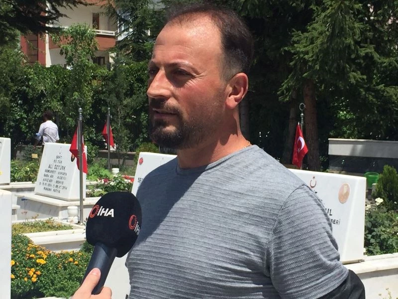 Arefe gününde şehitliklerde hüzünlü ziyaret
