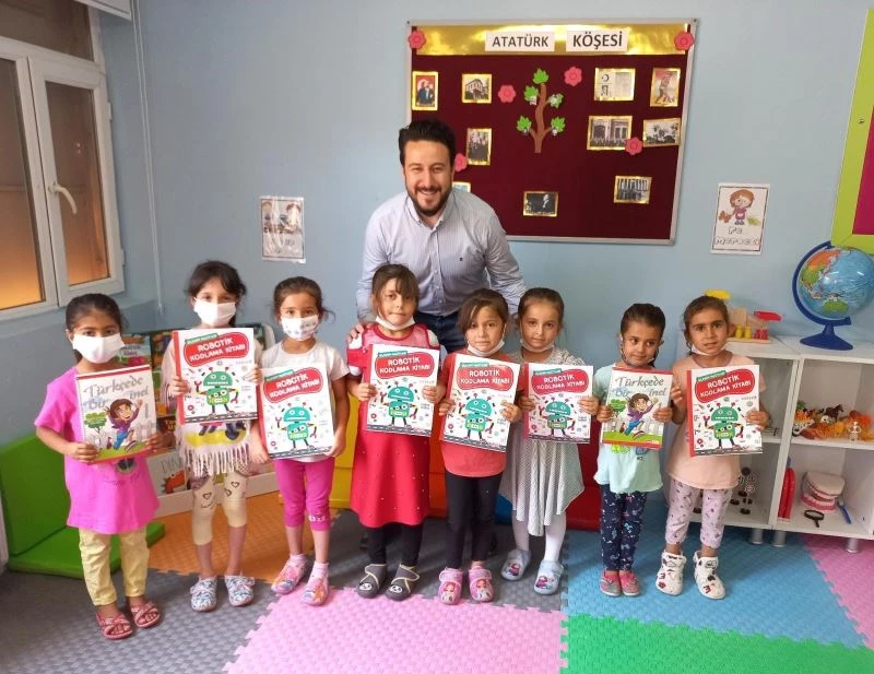 İyilik Hareketi Erimli köyündeki öğrencilerle bir araya geldi
