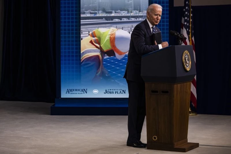 Biden: “Afganistan’dan çekilme planlandığı şekilde devam ediyor”
