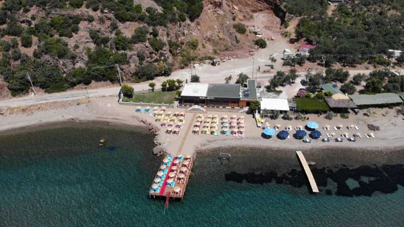 Assos’taki kaçak restoran ve plaj için yıkım kararı
