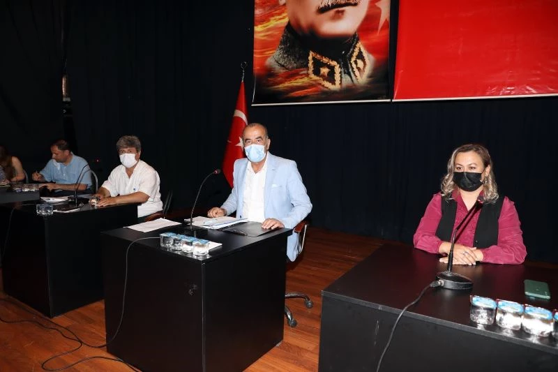 Nejat Biyediç ve Sedat Portakal’ın ismi Mudanya’da yaşatılacak
