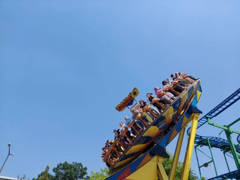 Karne sevinci lunaparkta coşkuya döndü
